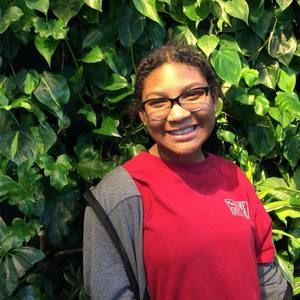 Meet your Posher, Marissa